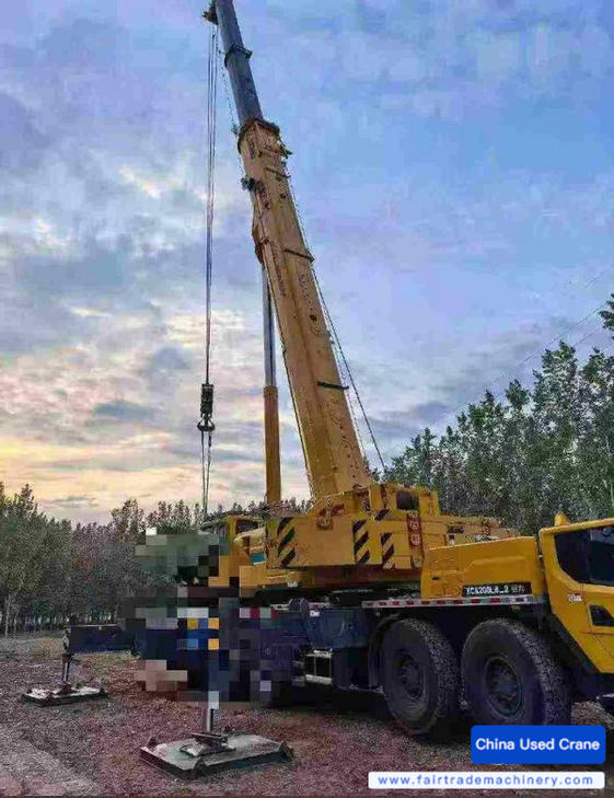 شراء XCMG XCA200L8-2 مستعمل رافعة شراء XCMG XCA200L8-2 مستعمل رافعة